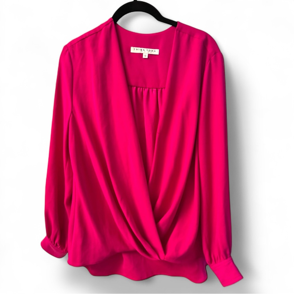 Trina Turk Beautiful Drapey Fuchsia Long Sleeved Crossover Blouse Size Small